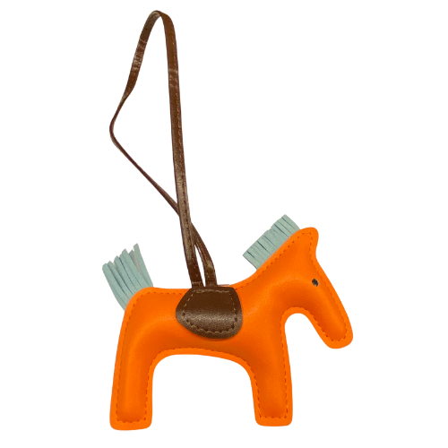 HORSE BAG CHARM ORANGE/LIGHT BLUE